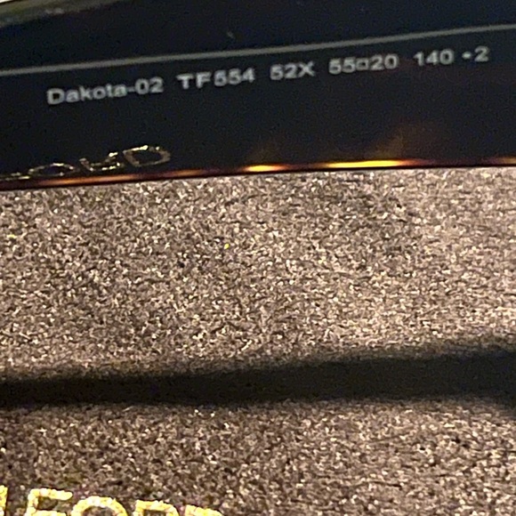 Tom Ford Dakota 02 sunglasses TF554  Black Sunglasses with Case EUC - Picture 8 of 10